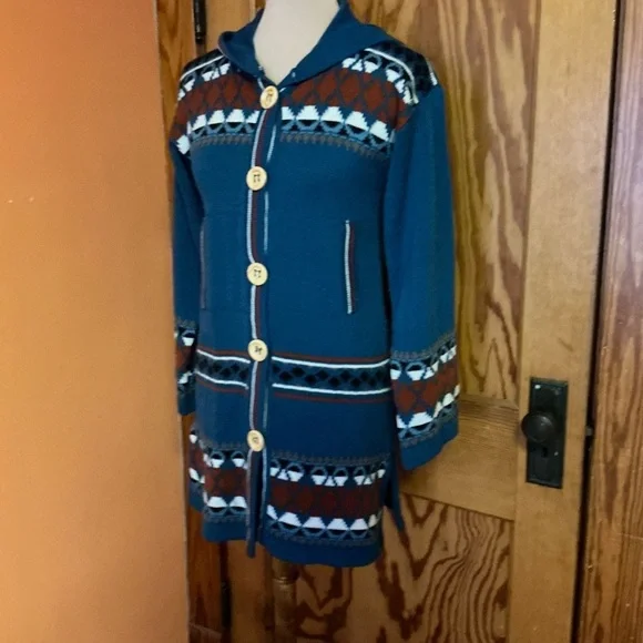 Vintage 70s OOAK. Bell sleeve Shacket